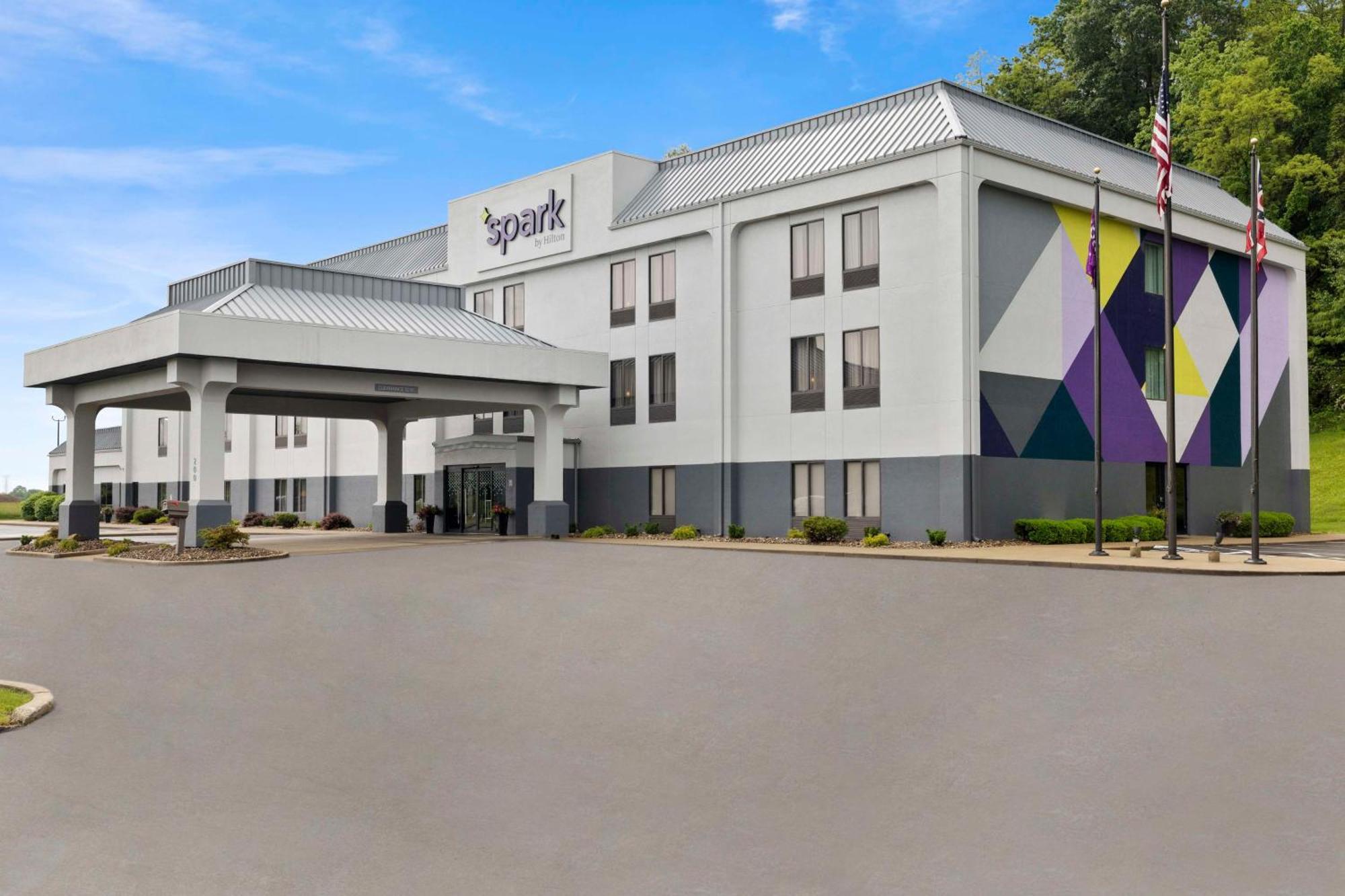 Spark By Hilton Newcomerstown Exterior photo