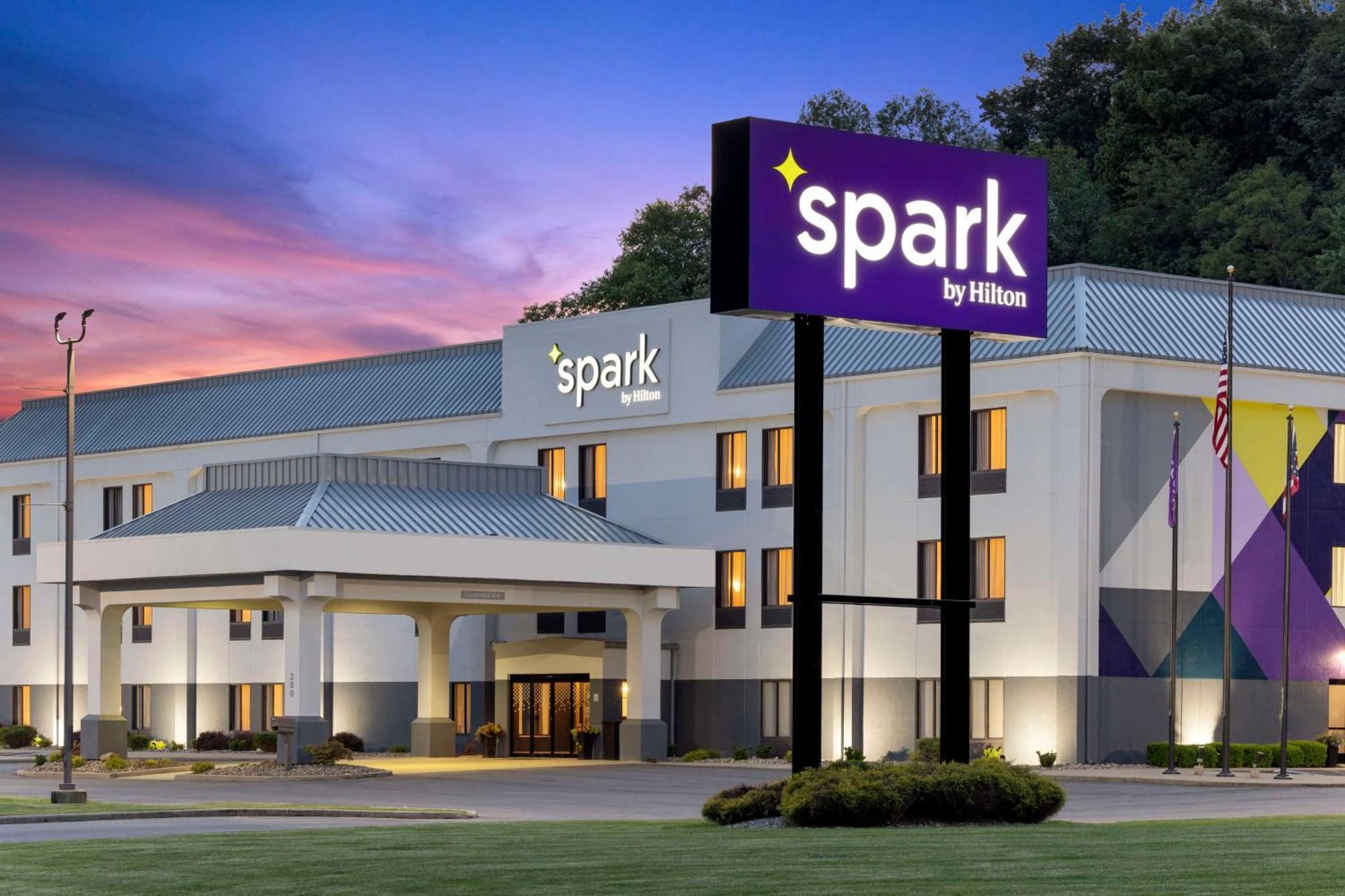 Spark By Hilton Newcomerstown Exterior photo